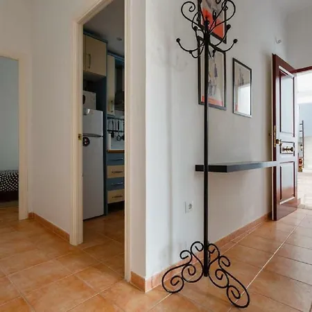 San Lucas Palace Apartment *